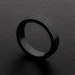 Shots - Triune Triune – Golden Black Ribbed C-Ring (10x50mm)